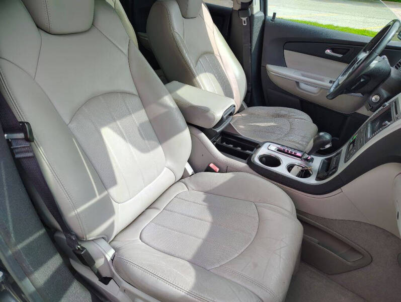 2011 GMC Acadia SLT-2