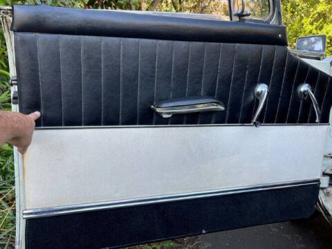 1960 Studebaker Lark