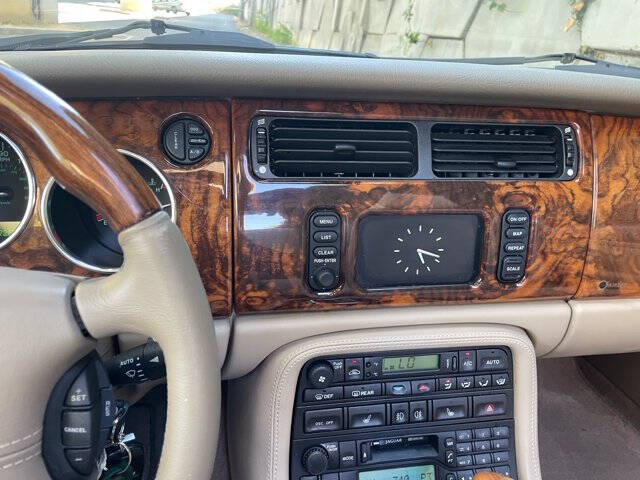 2004 Jaguar XK-Series XK8