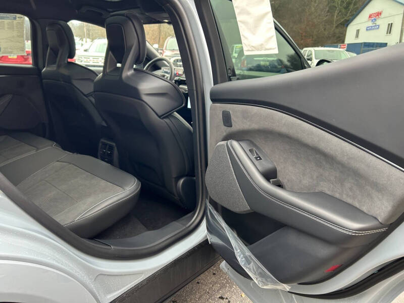 2025 Ford Mustang Mach-E GT