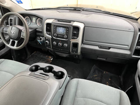2019 RAM 1500 Classic SLT