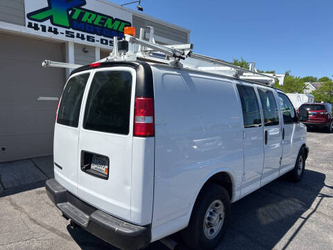 2017 Chevrolet Express 2500