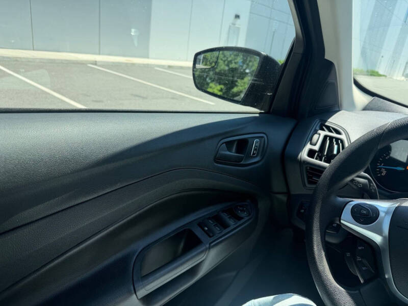 2014 Ford Escape S