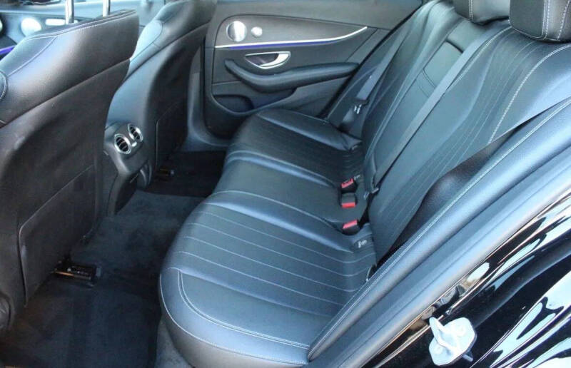 2017 Mercedes-Benz E-Class E 300 4MATIC