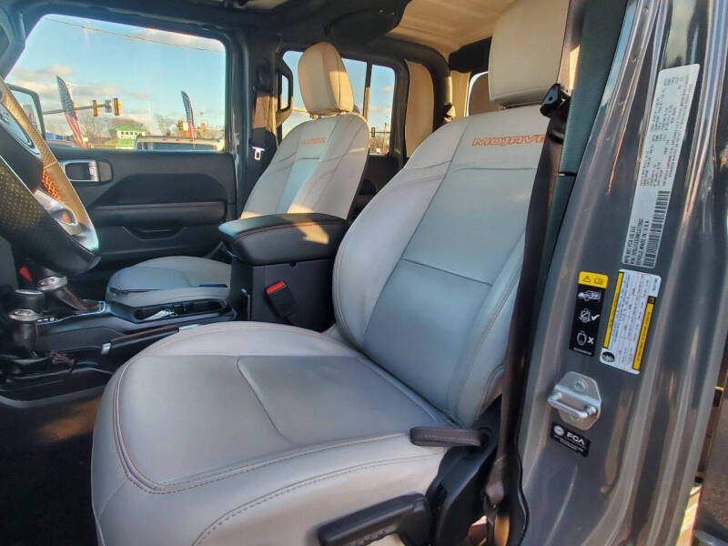 2021 Jeep Gladiator Mojave