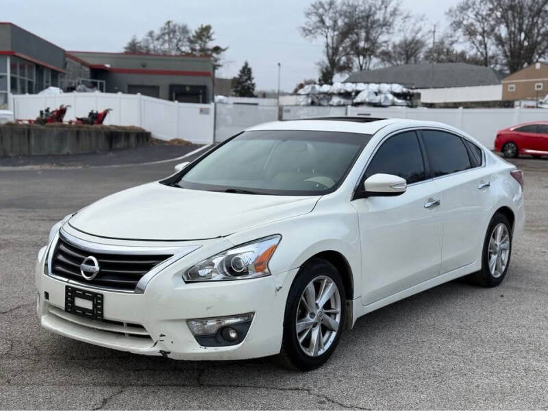 2013 Nissan Altima for sale at ERS Motors, LLC. in Bridgeton MO