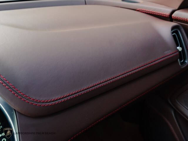 2023 Aston Martin DBX 707