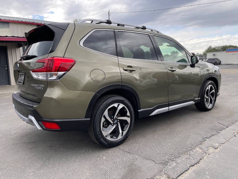 2024 Subaru Forester Touring