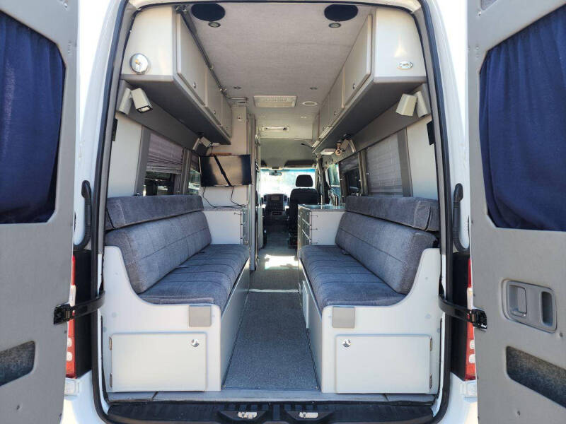 2011 Mercedes-Benz Sprinter