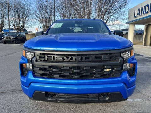 2025 Chevrolet Silverado 1500 Custom