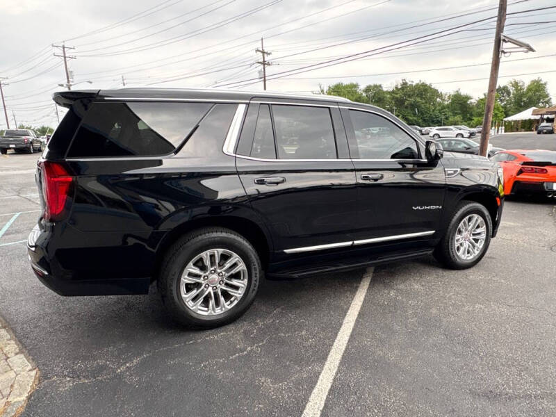 2021 GMC Yukon SLT
