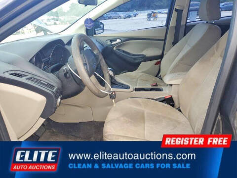 2016 Ford Focus SE