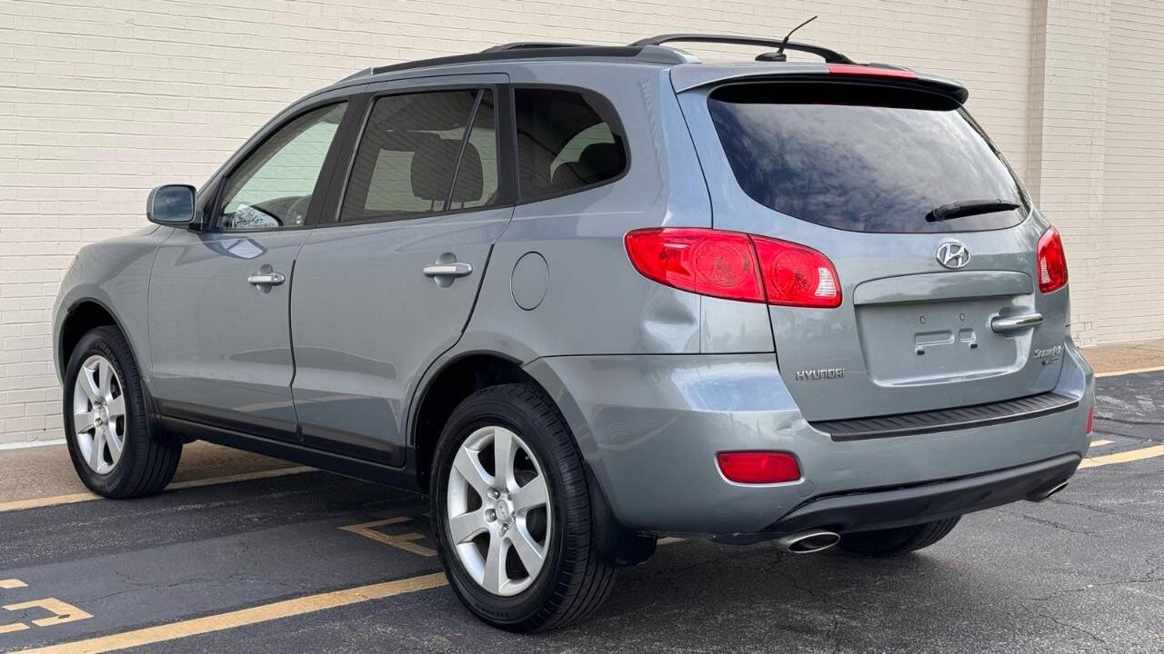 2009 Hyundai SANTA FE for sale at Lion Motors in Norfolk, VA