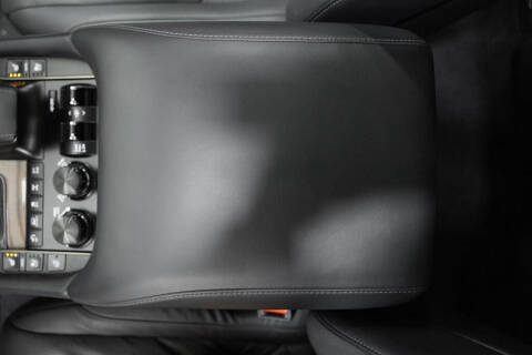 2021 Lexus LX 570 Three-Row