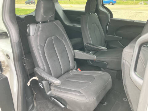 2018 Chrysler Pacifica Touring Plus