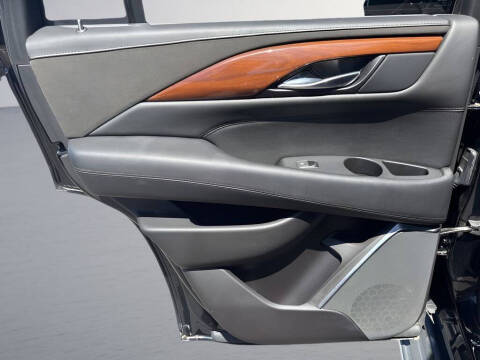 2018 Cadillac Escalade Premium Luxury