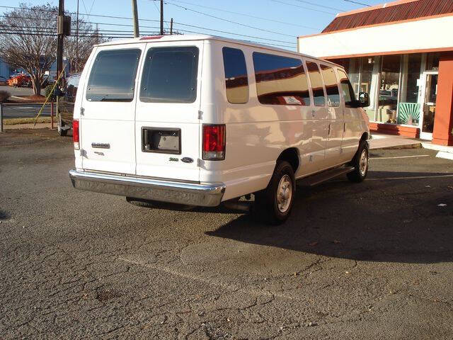 2014 Ford E-Series E-350 SD XLT