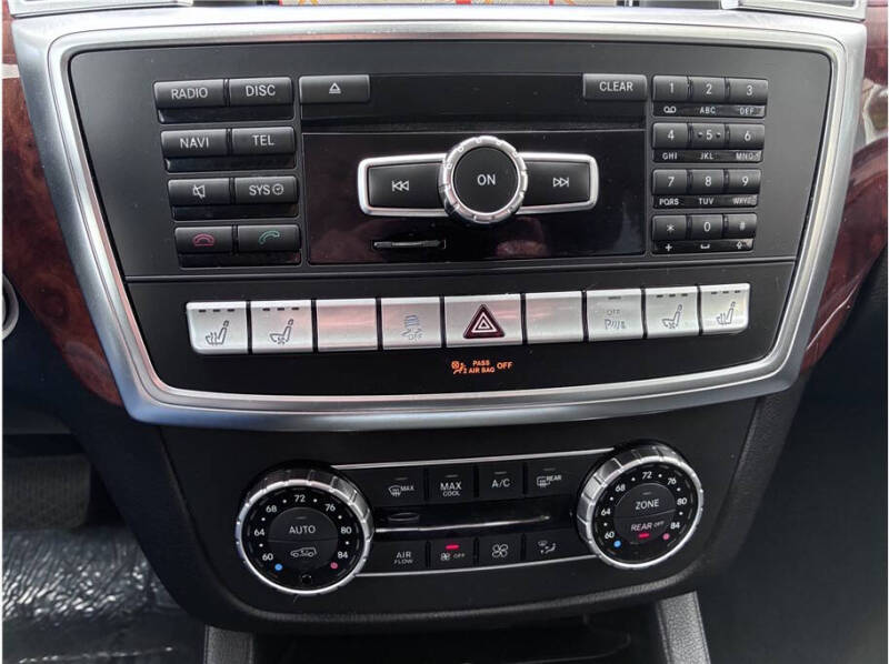 2015 Mercedes-Benz GL-Class GL 550 4MATIC