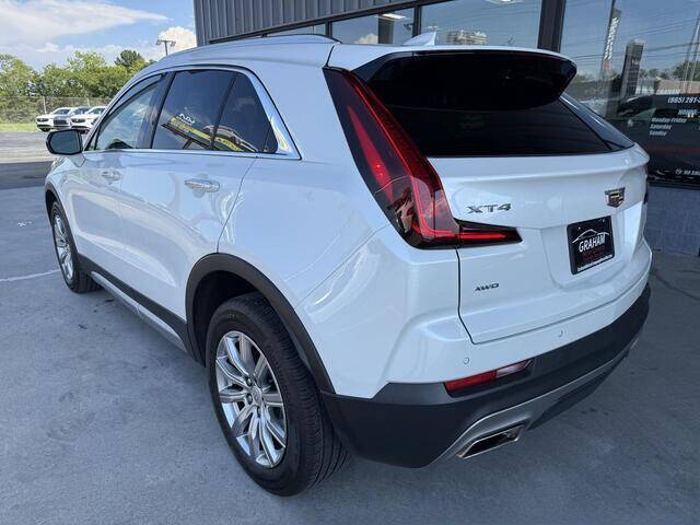 2023 Cadillac XT4 Premium Luxury
