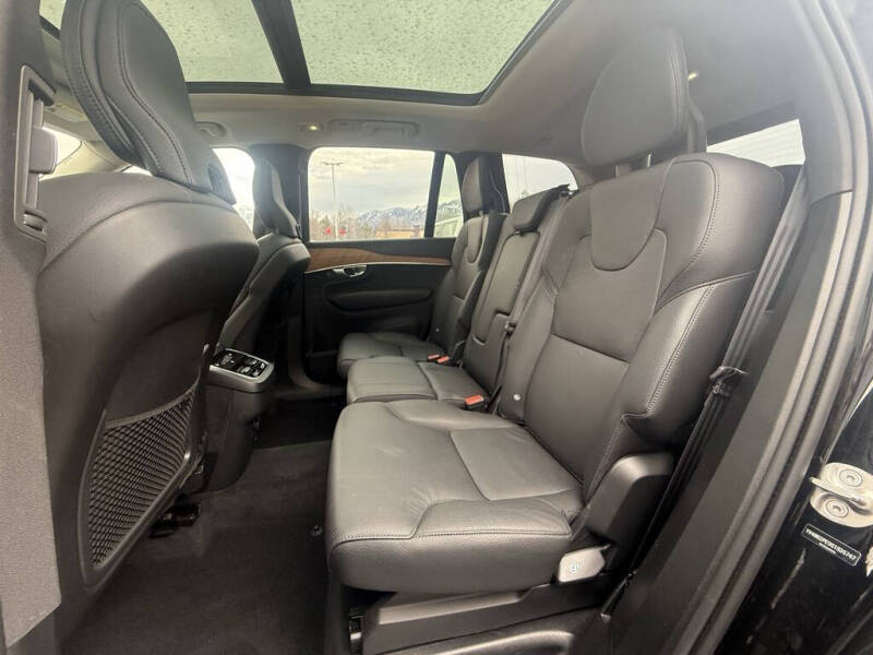 2025 Volvo XC90 B6 Plus Bright Theme 7P