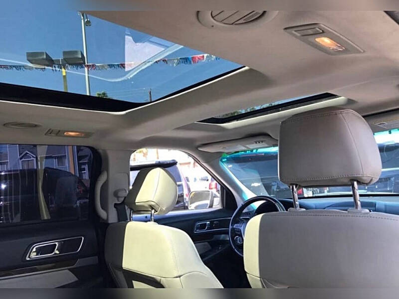 2016 Ford Explorer Platinum