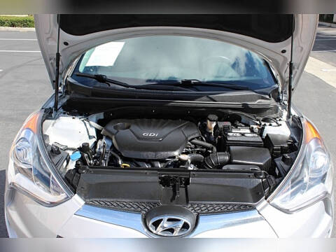 2017 Hyundai Veloster