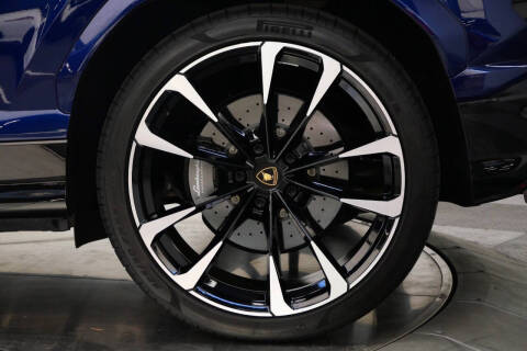 2022 Lamborghini Urus