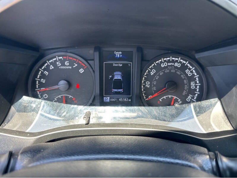 2021 Toyota Tacoma SR