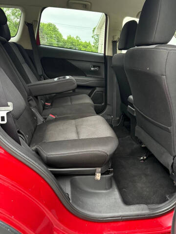 2017 Mitsubishi Outlander SE