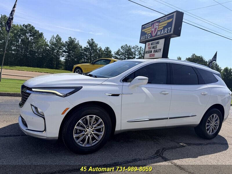 2023 Buick Enclave Essence