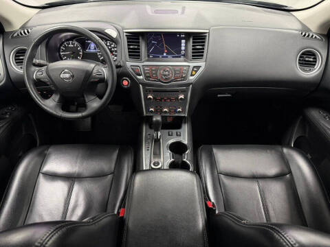 2018 Nissan Pathfinder