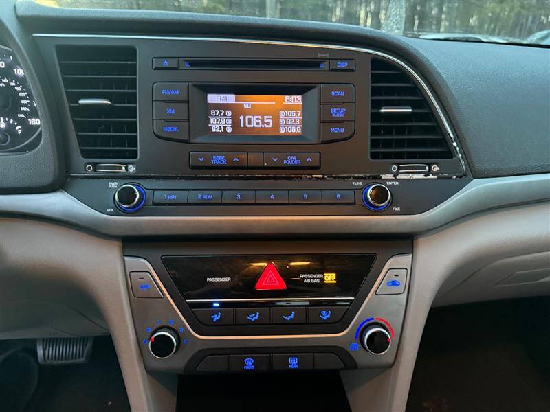 2017 Hyundai Elantra