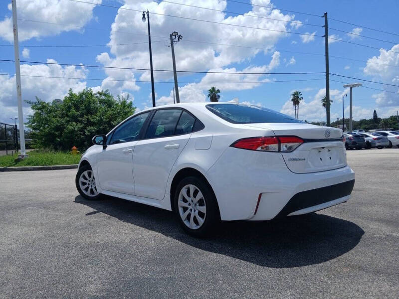 2021 Toyota Corolla LE