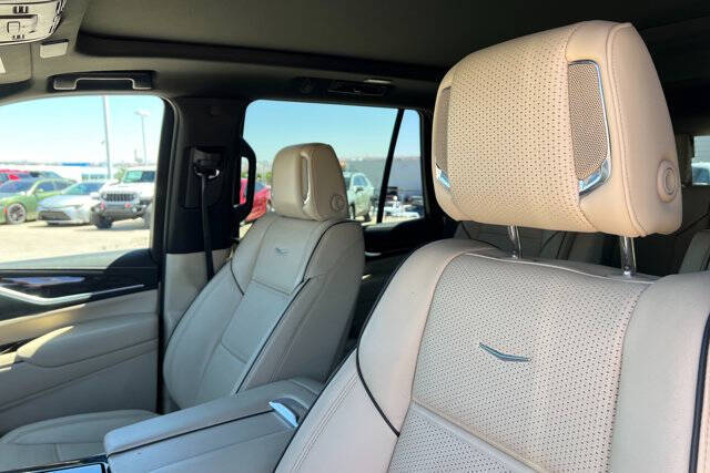 2023 Cadillac Escalade Premium Luxury