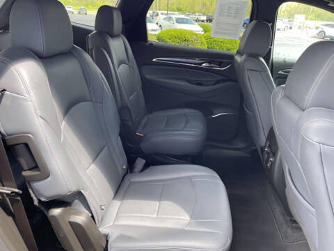 2023 Buick Enclave Essence
