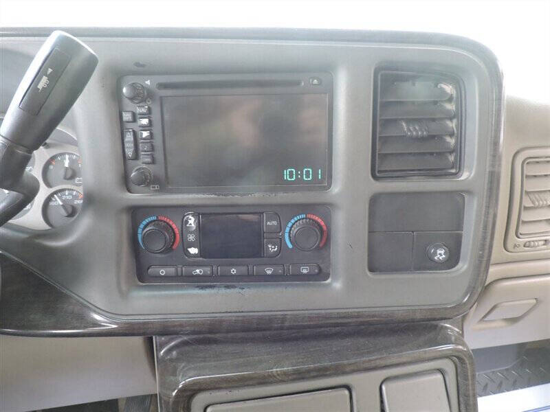 2006 GMC Yukon Denali