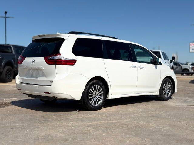 2020 Toyota Sienna