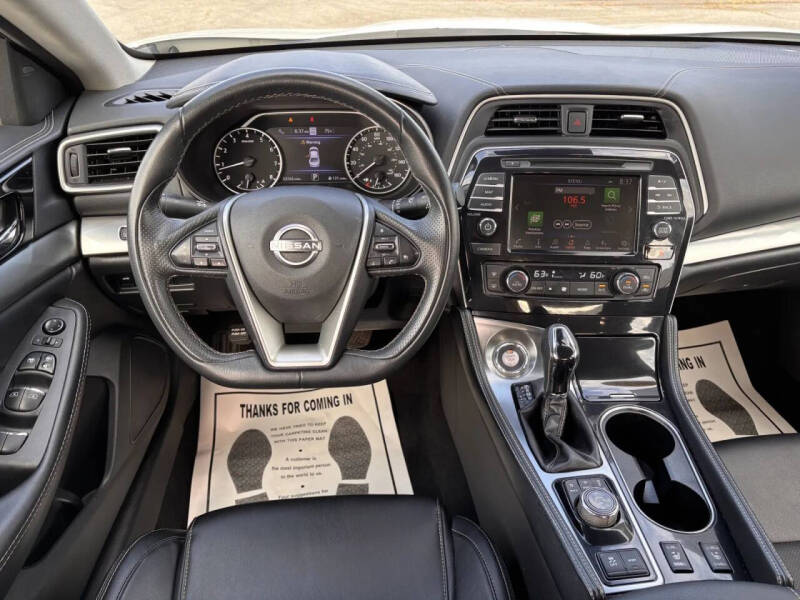 2023 Nissan Maxima 3.5 SV