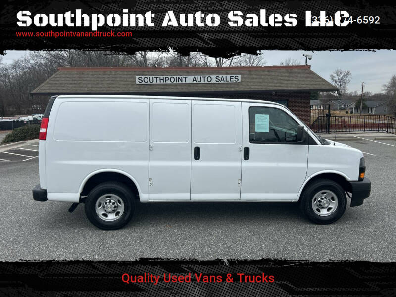 2020 Chevrolet Express Cargo Work Van's photo