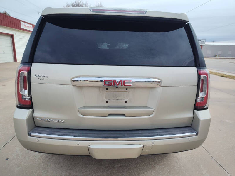 2016 GMC Yukon Denali