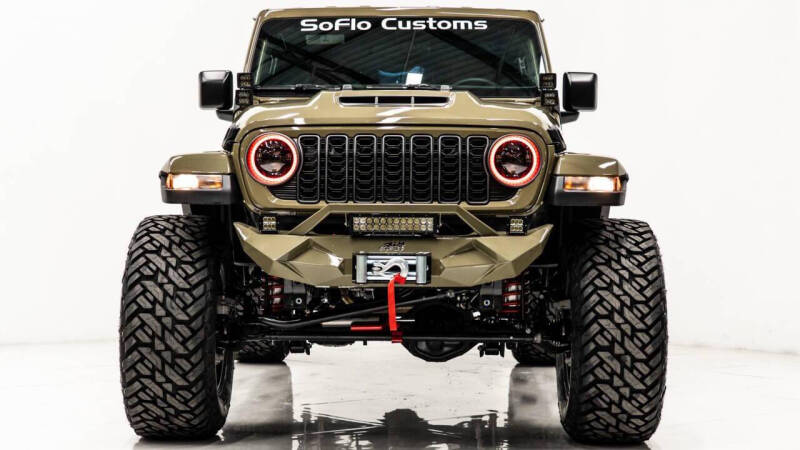 2025 Jeep Gladiator NightHawk