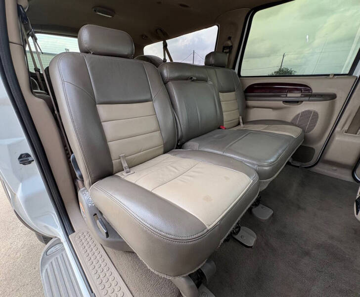 2004 Ford Excursion Eddie Bauer