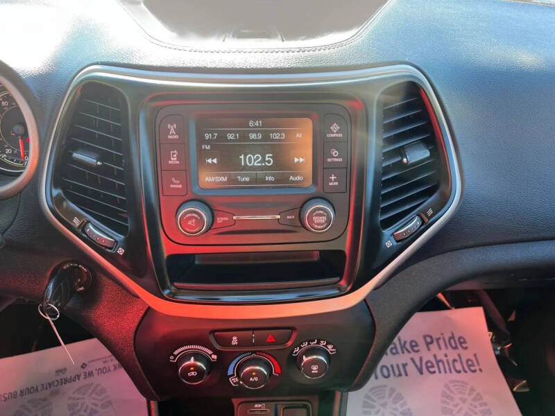 2017 Jeep Cherokee