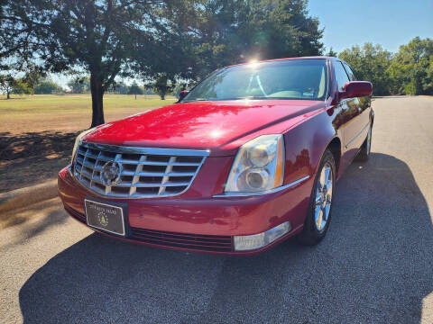 2010 Cadillac DTS Luxury Collection