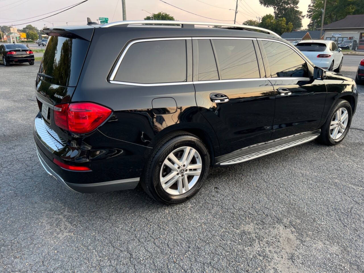 2014 Mercedes-Benz GL-Class for sale at CarZone & Auto Brokers in Newport News, VA