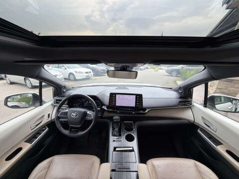 2021 Toyota Sienna