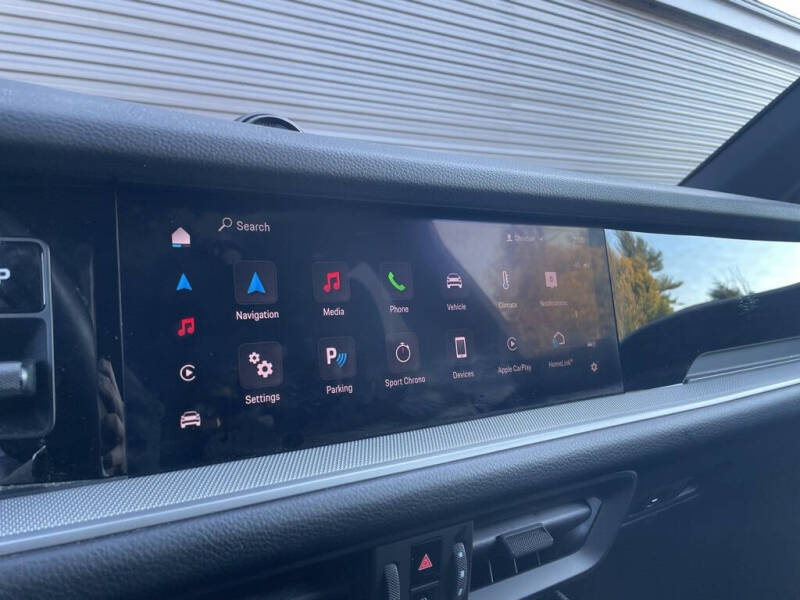 2024 Porsche Cayenne E-Hybrid