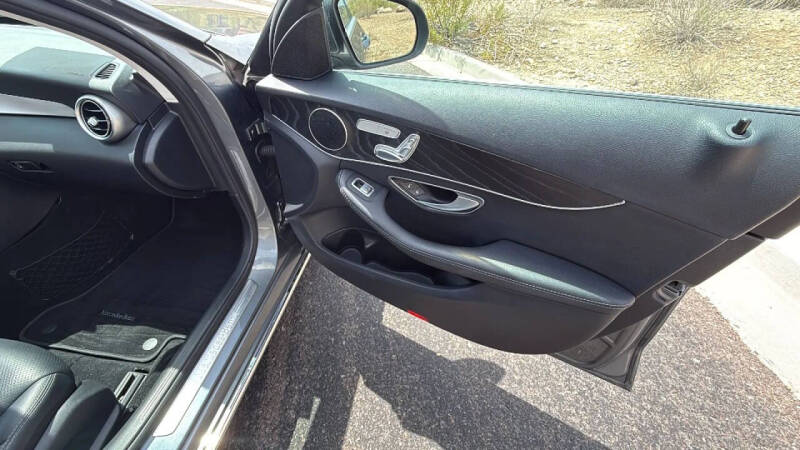 2017 Mercedes-Benz C-Class