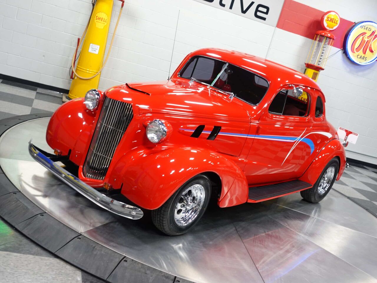 1938 Chevrolet Coupe 43