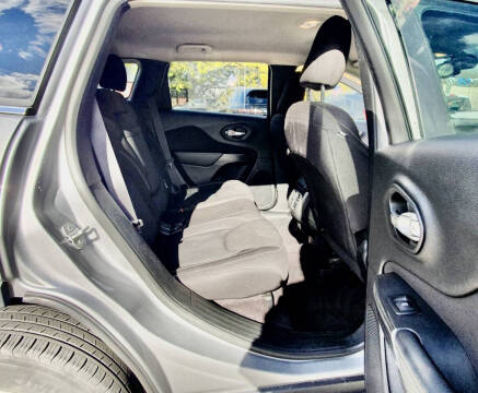 2017 Jeep Cherokee Latitude